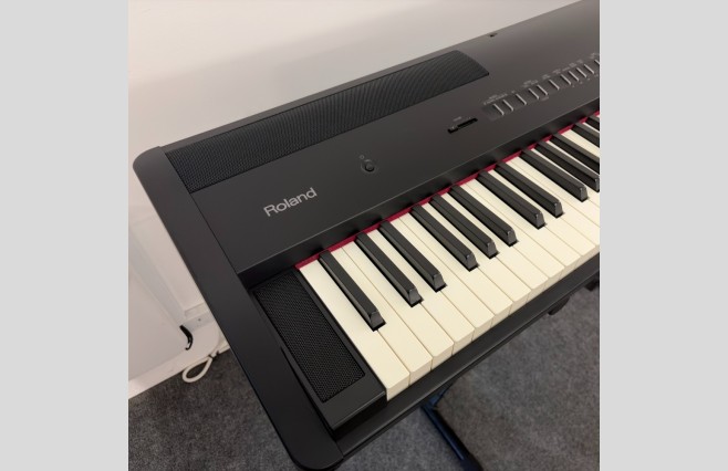 Roland FP80 Black Portable Digital Piano, Used (SN:Z3D3948) - Image 4